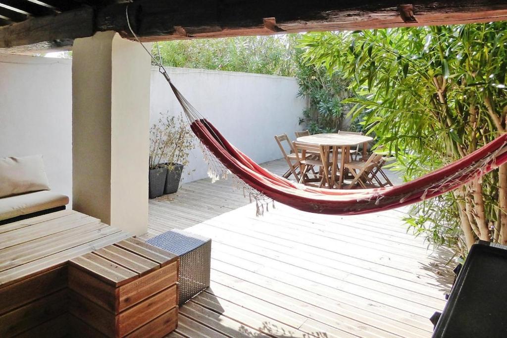 Holiday Home With Shared Pool 圣马迪拉莫 外观 照片